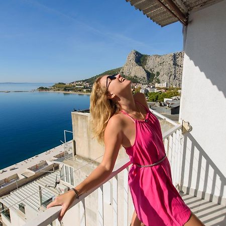 Sunny Apartment Omiš Eksteriør bilde