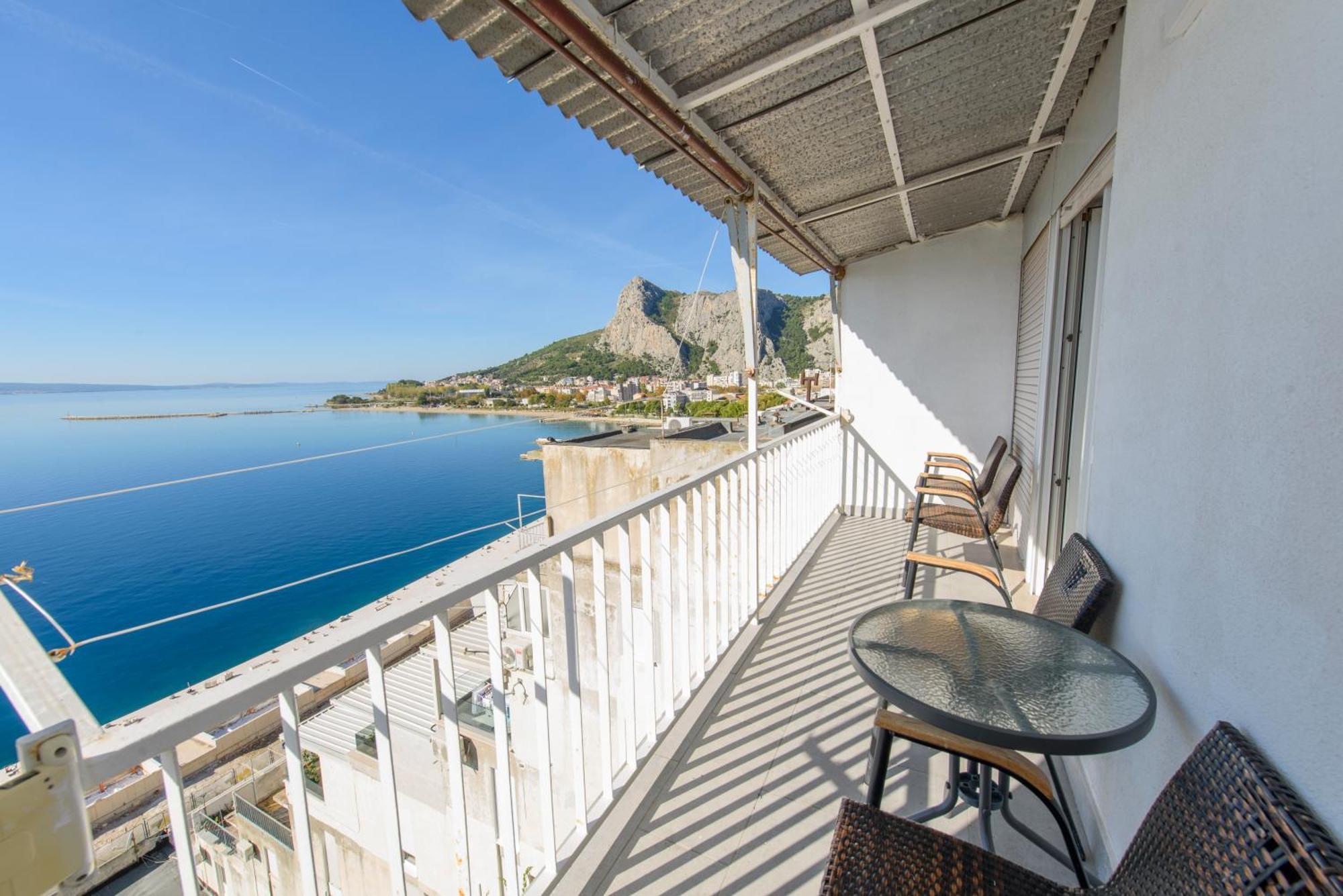 Sunny Apartment Omiš Eksteriør bilde