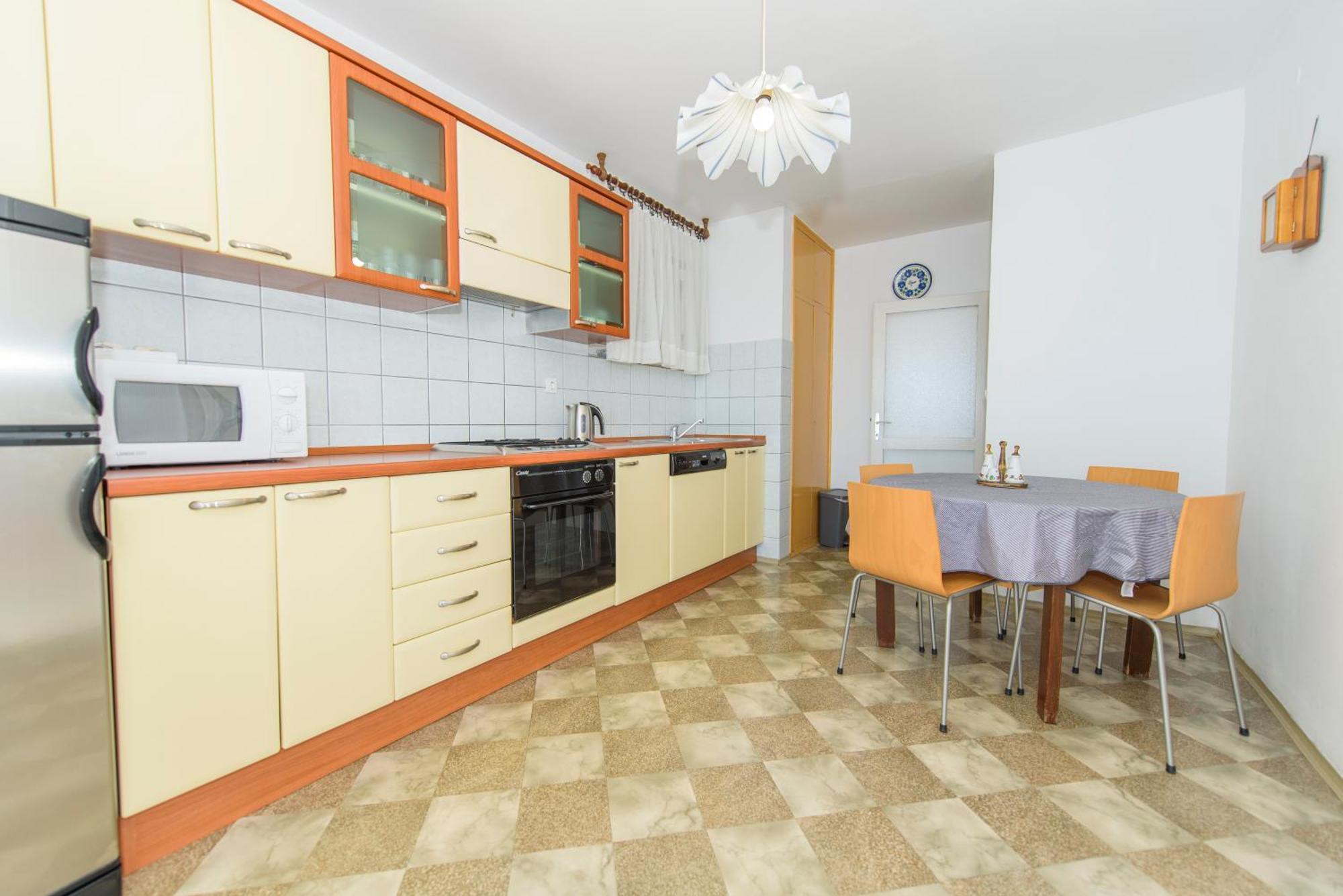 Sunny Apartment Omiš Eksteriør bilde
